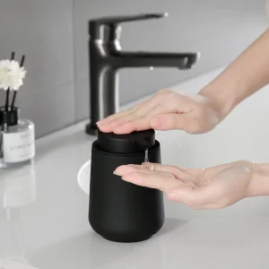 Matte Black Refillable Soap Dispenser – 11oz